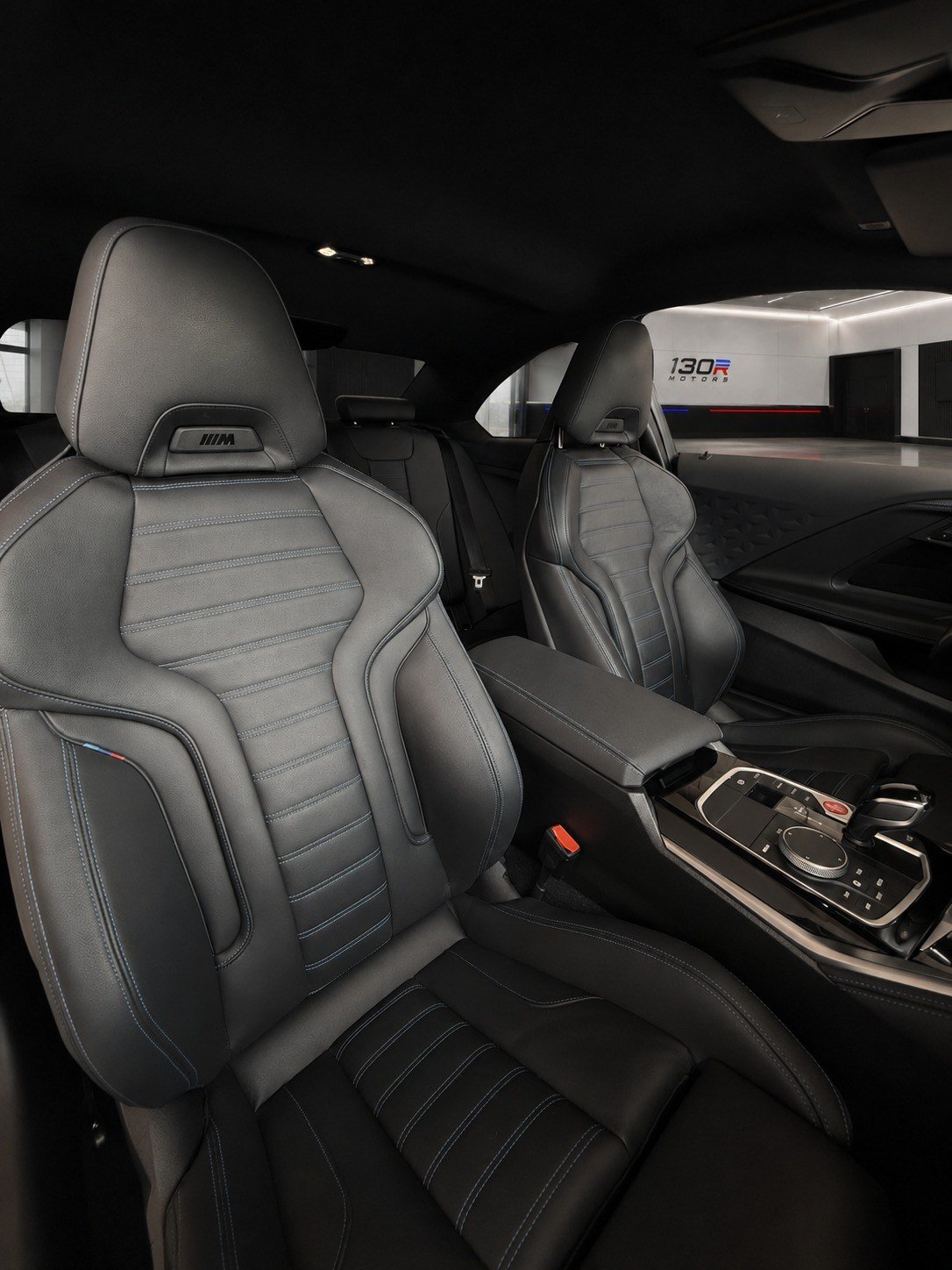 M240i xDrive asientos delanteros